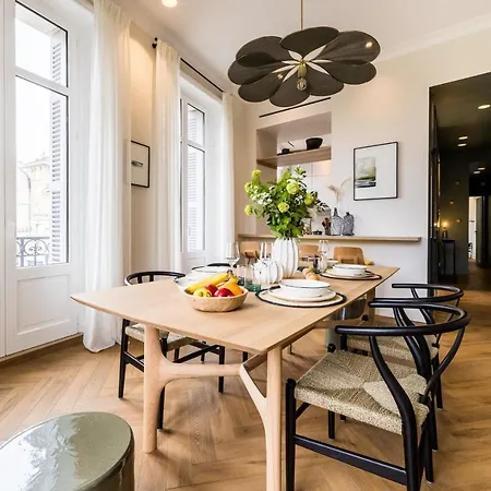 Hygge Keyweek 2 Bedrooms With Parking In Center *