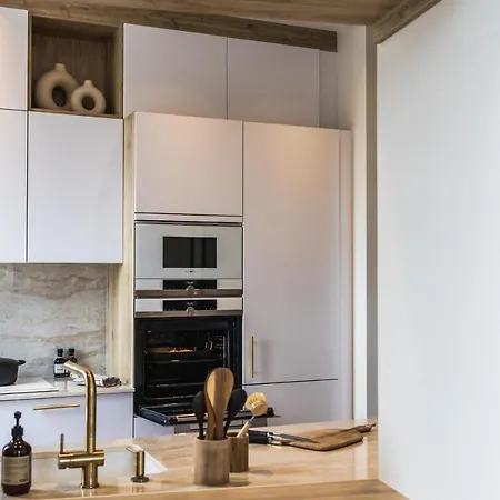 Hygge Keyweek 2 Bedrooms With Parking In Center Lägenhet *