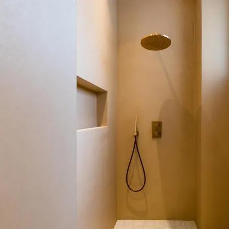 Апартаменты Hygge Keyweek 2 Bedrooms With Parking In Center *