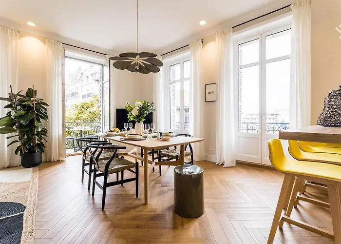 Hygge Keyweek 2 Bedrooms With Parking In Center *