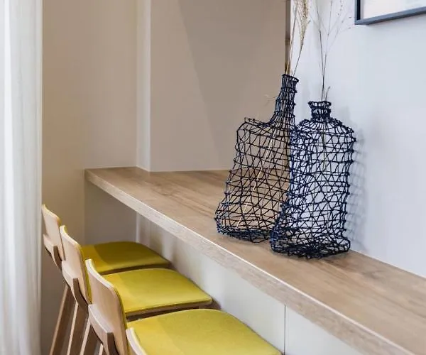 Hygge Keyweek 2 Bedrooms With Parking In Center *